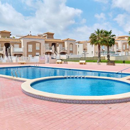Sun & Beach Aguas Nuevas Torrevieja Exteriör bild